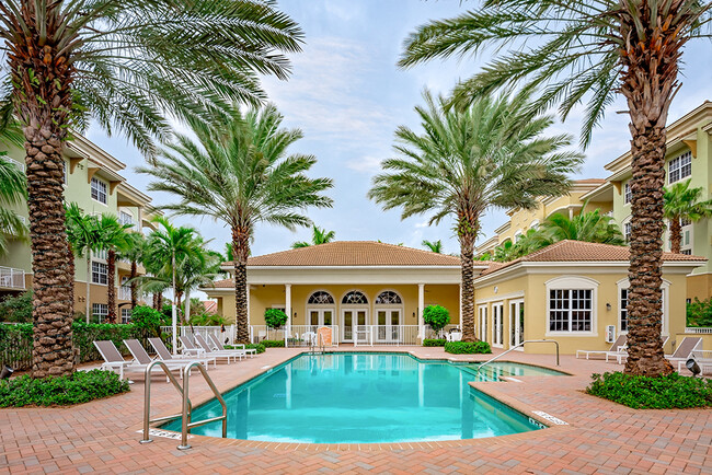 Swimming Pool - Riverwalk Pointe