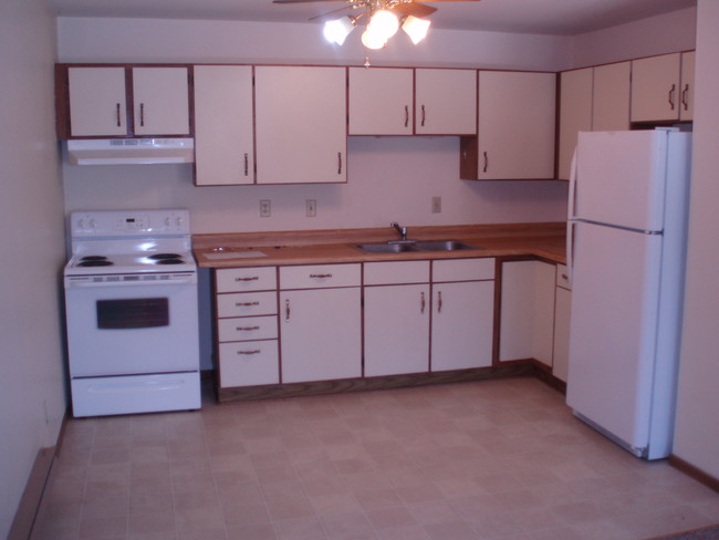 Foto del edificio - 673 Foxtree Cir