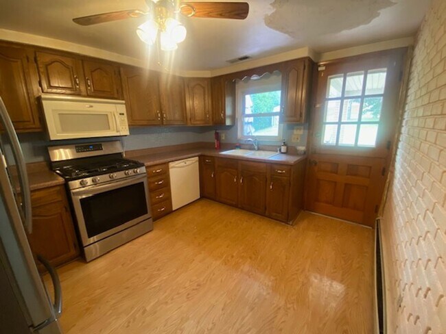 Foto del edificio - Single Family Home in Richland Area