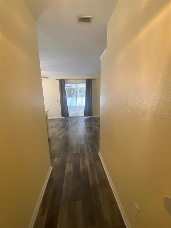 Building Photo - 302 Bluff Pass Dr