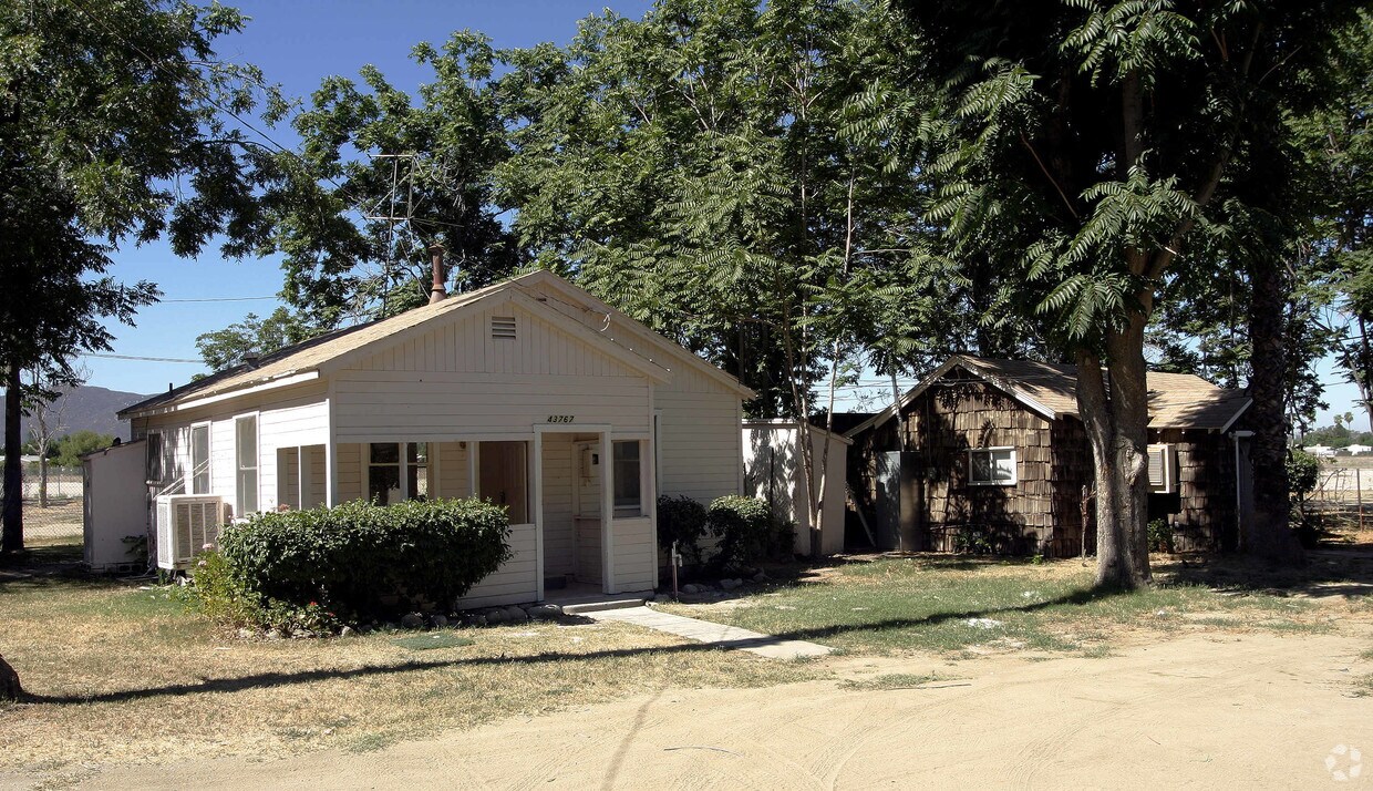 Building Photo - 43763-43789 State Highway 74