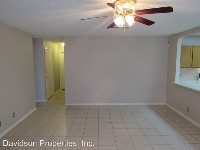 Building Photo - 3 br, 2 bath House - 8847 Charter Point