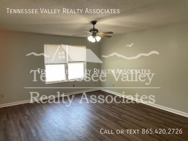 Building Photo - 800 Kirk Ave