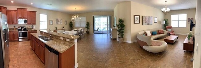 Building Photo - 9165 Wedge Dr