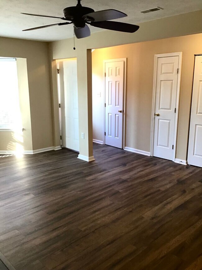 Photo - 2 bedroom 1.5 Bath Townhome