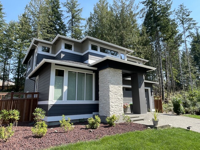 Foto del edificio - 4808 Amherst Way SW