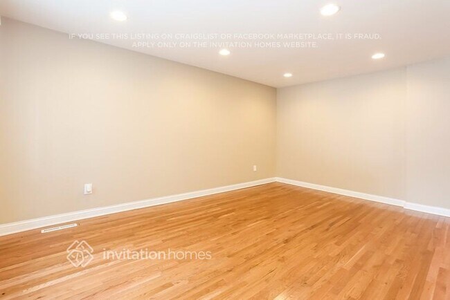 Foto del edificio - 3536 W 80th Pl