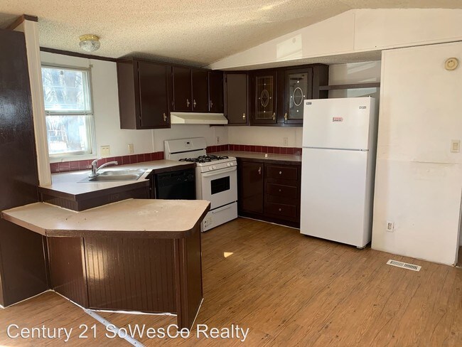 Building Photo - 3 br, 2 bath House - 412 S. 1st Street