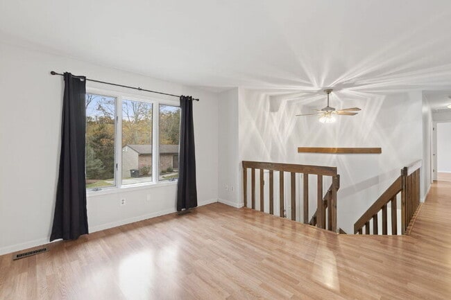 Building Photo - 4 Dewberry Way