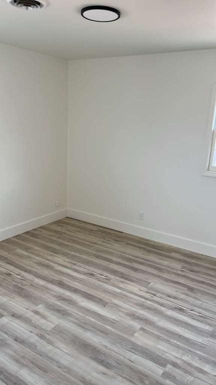 Foto del edificio - 107 N Russell St