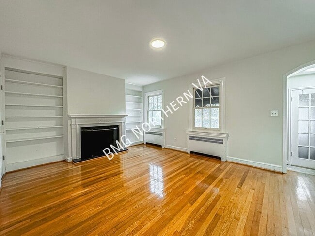 Foto del edificio - 4412 Volta Pl NW