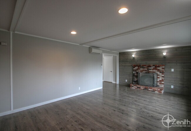 Foto del edificio - 3035 NW Norwood St