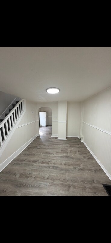 Foto del edificio - 191 Parkinson Ave