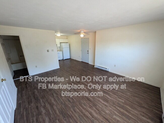 Foto del edificio - 5917 W Plank Rd