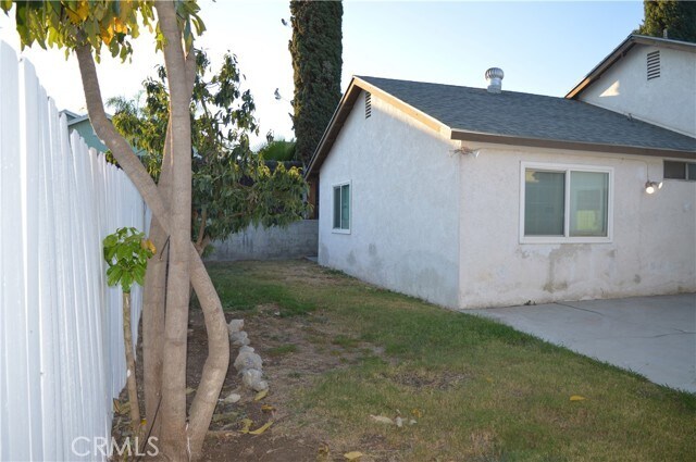 Foto del edificio - 10060 Hillsborough Ln