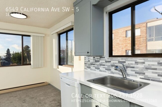 Building Photo - 6549 California Ave SW