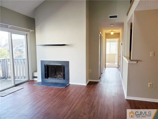 Building Photo - 102 Aspen Dr