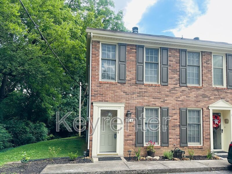 Foto principal - 132 Durwood Rd