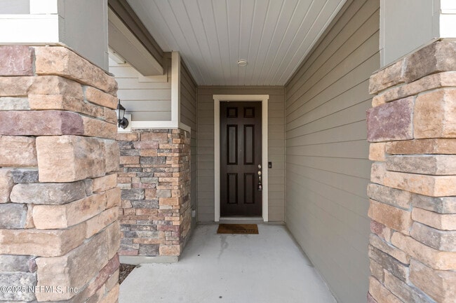 Foto del edificio - 11006 Stapleton Dr