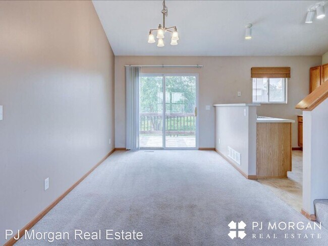 Foto del edificio - 3 br, 2 bath House - 16127 Cottonwood Ave.