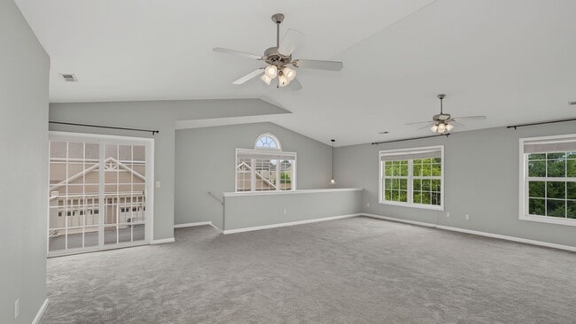 Building Photo - Beautiful 2-Bedroom, 2-Bath Condo with Attached Garage