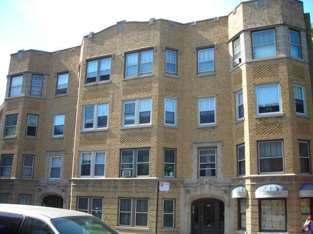 Building Photo - 2202 W Foster Ave