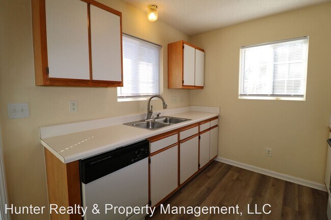 Foto del edificio - 3 br, 2.5 bath House - 4185 Kennison Villa...