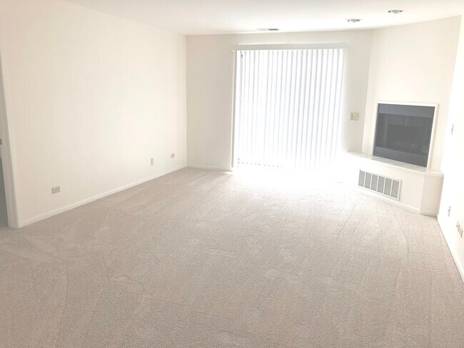Building Photo - 540 Biesterfield Rd