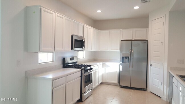 Foto del edificio - 7276 S 22nd Ln