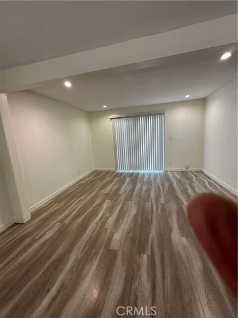 Building Photo - 38515 Landon Ave