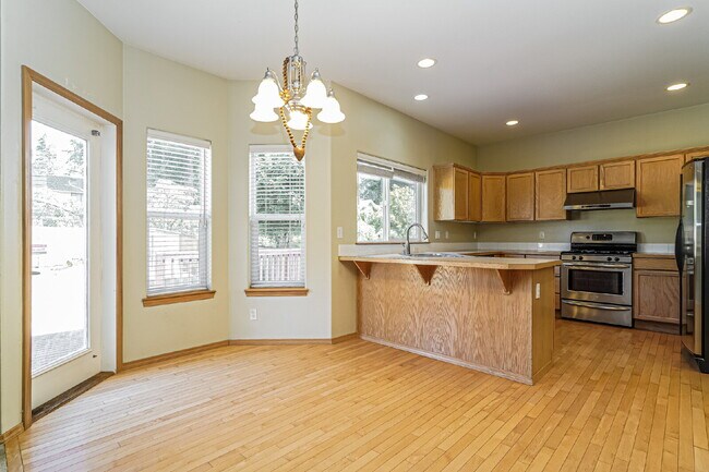 Foto del edificio - **Beautiful 4 Bedroom Home in Prime Bothell Location!** Available NOW for RENT