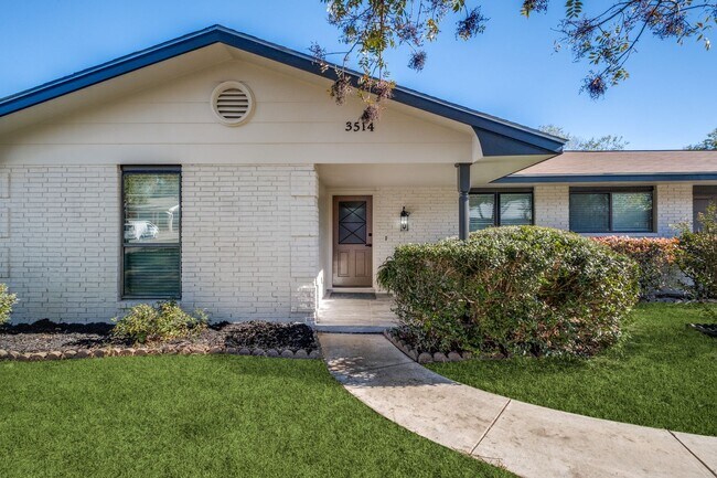 Building Photo - Updated 3BR Near Medical Center | Quartz Counters | Patio| Easy I-10 Access