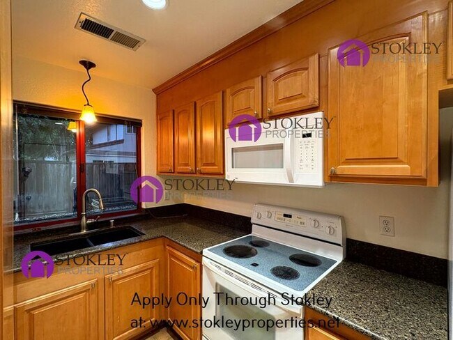 Foto del edificio - Stokley Properties Presents 2340 Westclffe Lane #G in Walnut Creek!