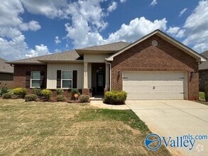 Building Photo - 609 Willow Crest Ln SW