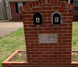 Building Photo - 1083 Woodland Dr