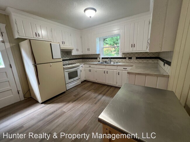 Building Photo - 3 br, 2 bath House - 280 Hillsboro Drive
