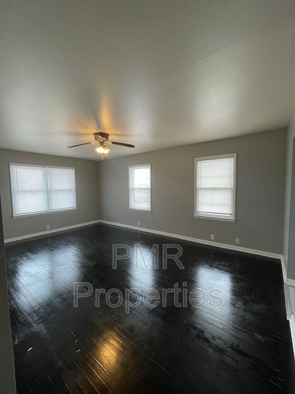 Building Photo - 14 N 35th St