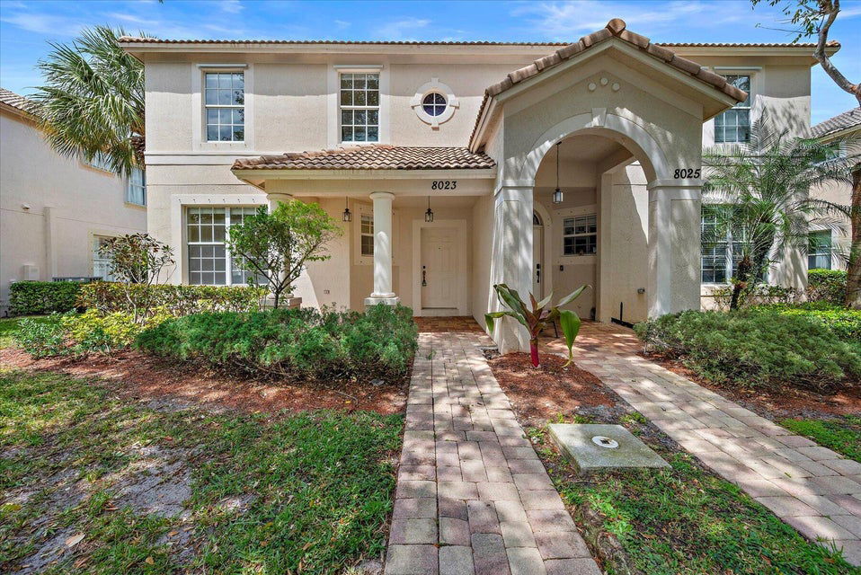 Photo - 8023 Murano Circle, Palm Beach Gardens, FL 33418 - 3 BR 2.5 BA Townhouse