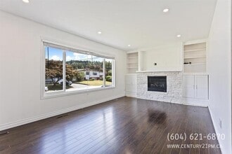 Building Photo - 10245 Wedgewood Dr