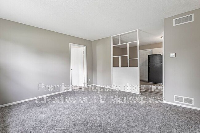 Foto del edificio - 7815 E 51st St