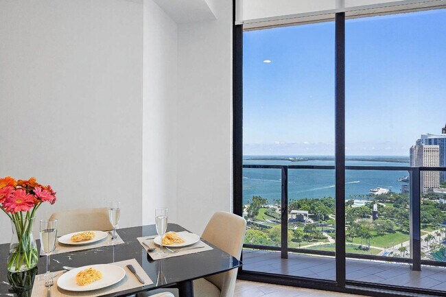 Foto del edificio - 398 NE 5th St