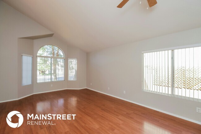 Foto del edificio - 875 W Spur Ave