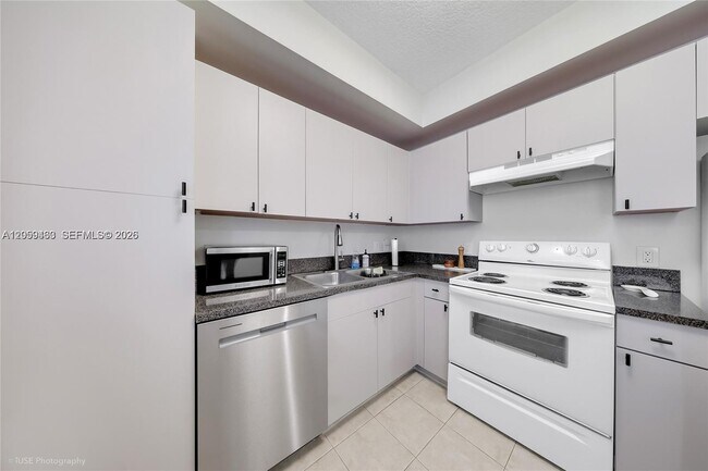 Foto del edificio - 115 SW 11th St