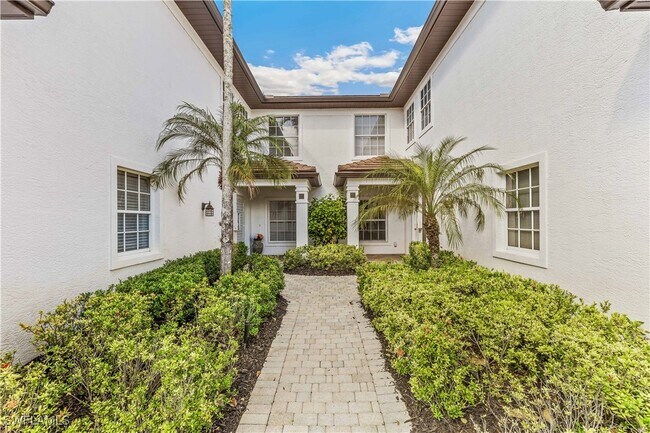 Foto del edificio - 4395 Dover Ct