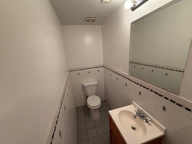 Foto del edificio - 121 Kellogg St