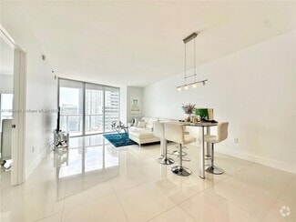 Building Photo - 495 Brickell Ave