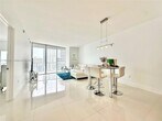 Foto principal - 495 Brickell Ave
