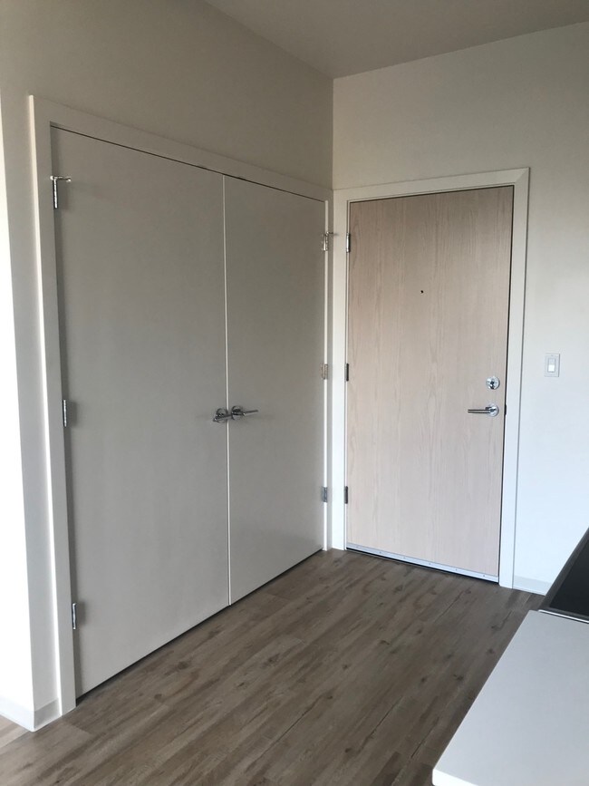 Building Photo - 3046 17th Avenue West, Unit 310