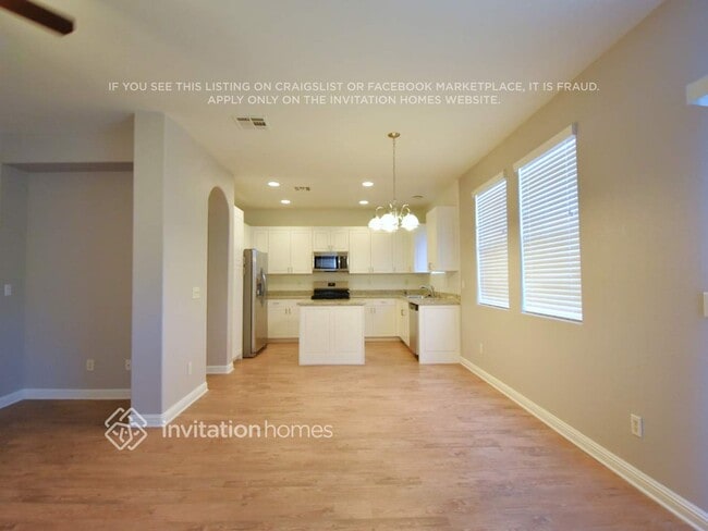 Foto del edificio - 4028 Villeroy Ave