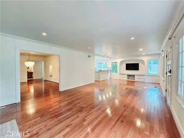 Foto del edificio - 1440 Lorain Rd